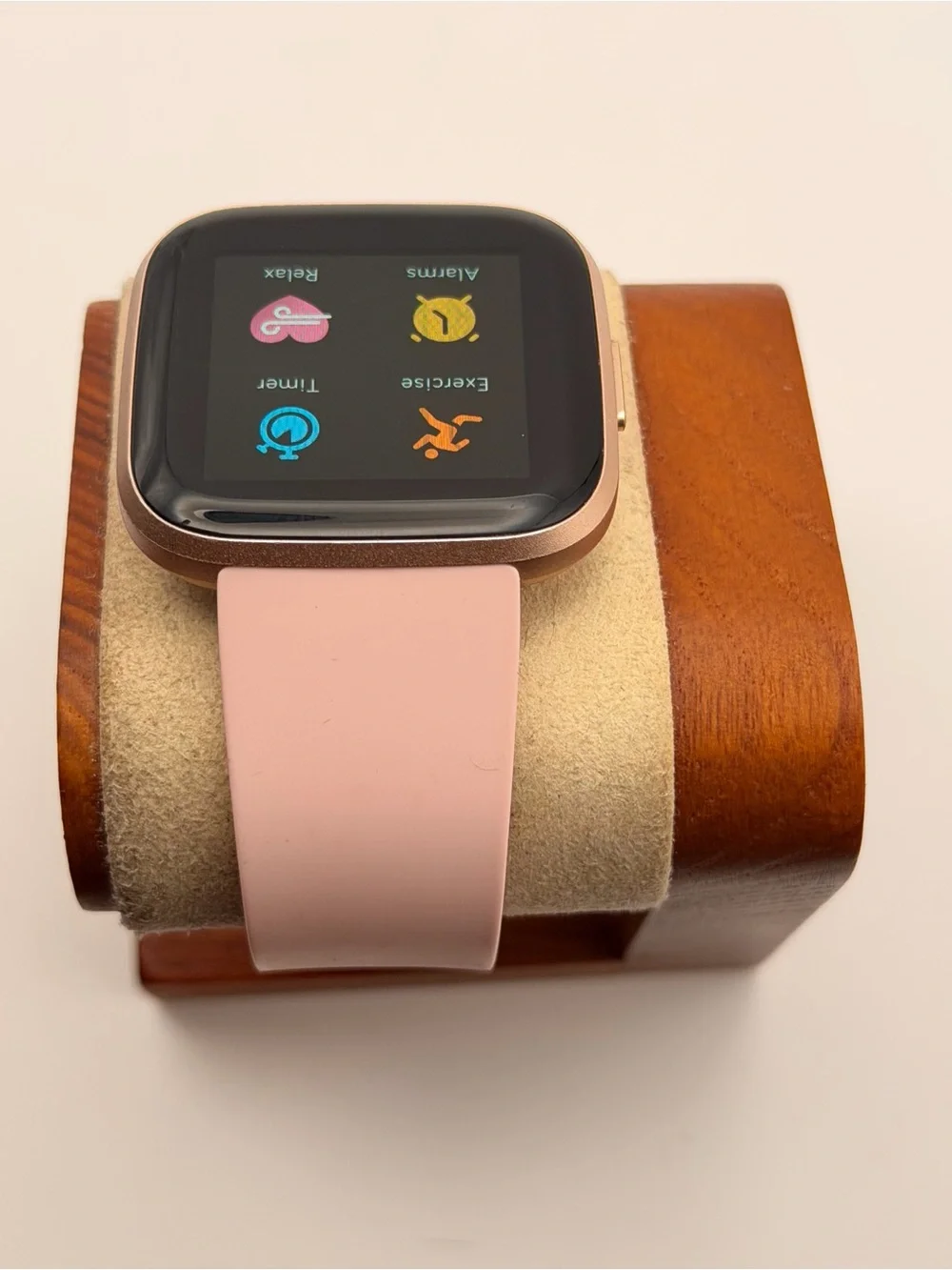 Fitbit Versa 2, Tested, Charger Included,  Pink/rose Gold, Fitness